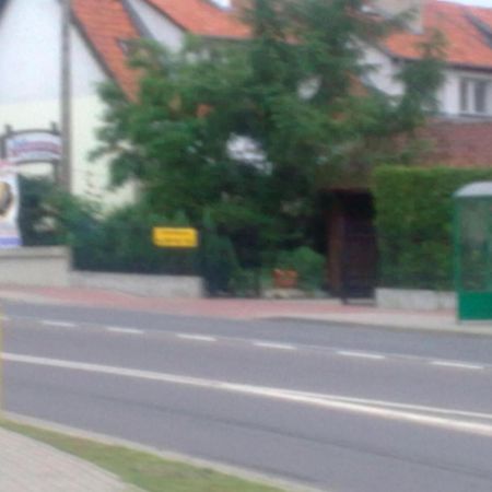 Apartamenty, Pokoje, Noclegi Pracownicze " Skarpa" Wilkasy Exterior photo