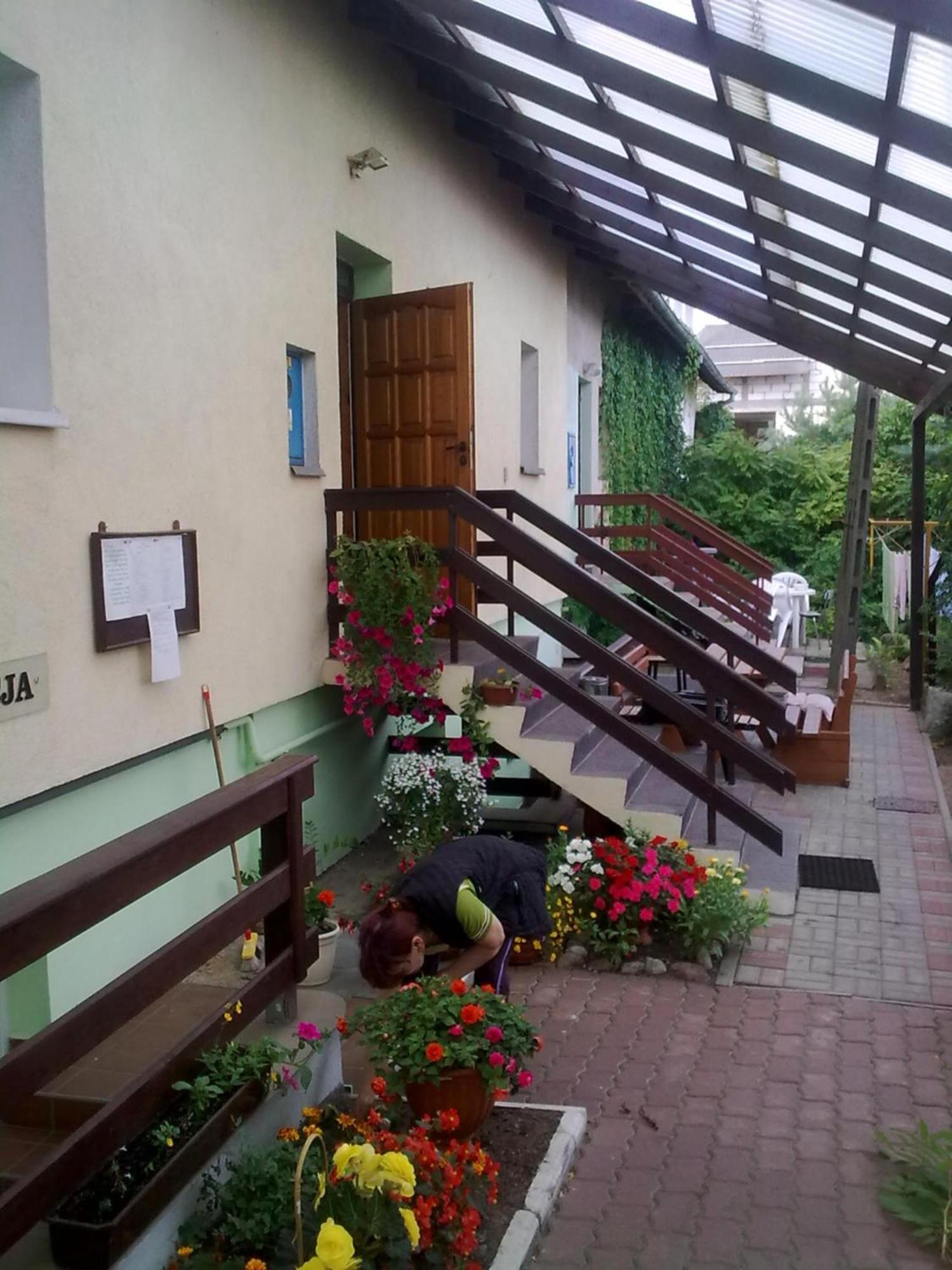 Apartamenty, Pokoje, Noclegi Pracownicze " Skarpa" Wilkasy Exterior photo